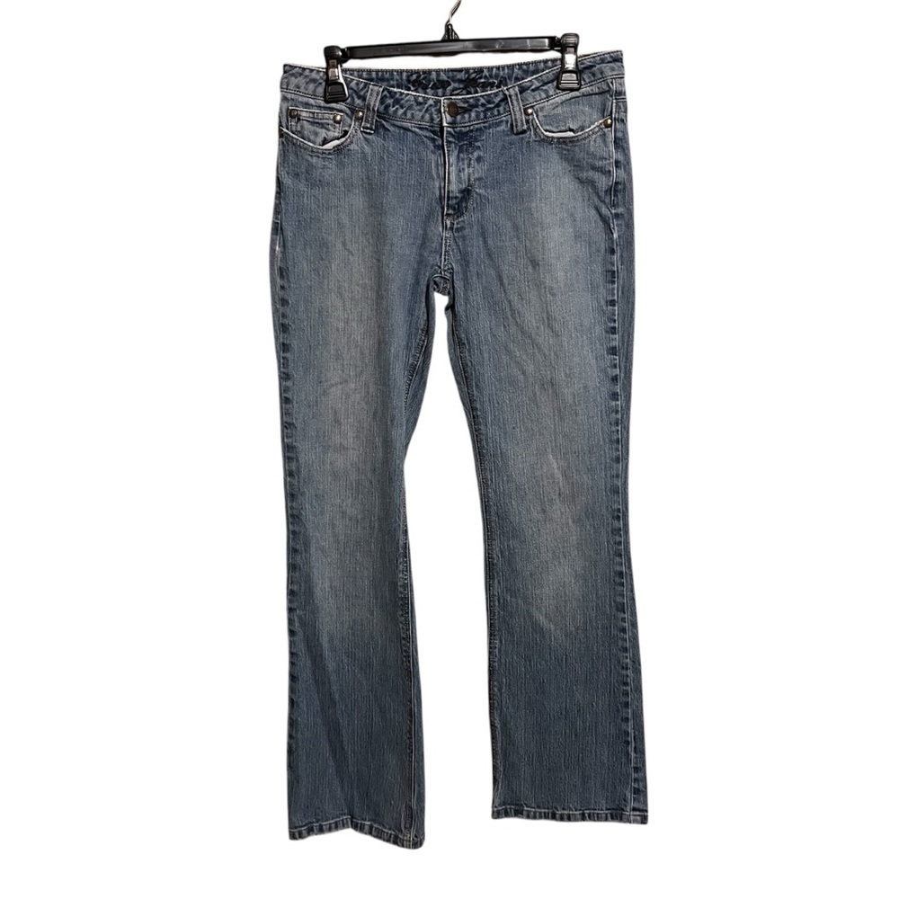Guess Jeans Women’s Sz 29 Bootcut Back Flap Pockets Low Rise Light Wash